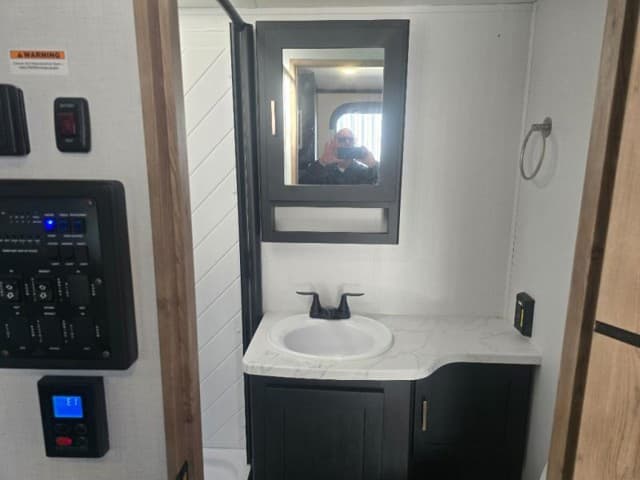 2023 Keystone RV 2023 Keystone RV Outback Ultra-Lite - thumbnail 19