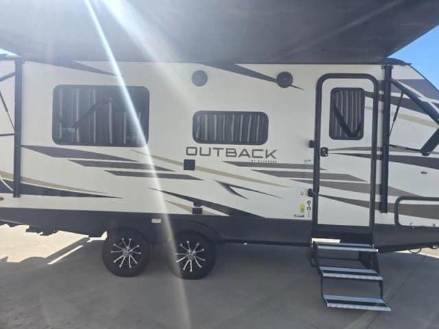 2023 Keystone RV 2023 Keystone RV Outback Ultra-Lite - thumbnail 26