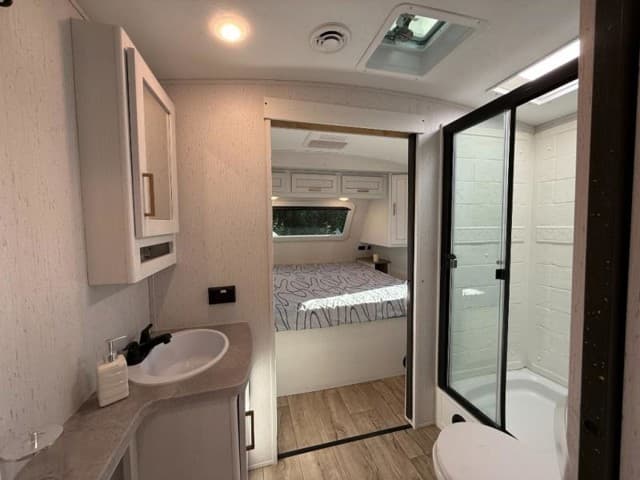 2023 Dutchmen 2023 Dutchmen Astoria - thumbnail 28