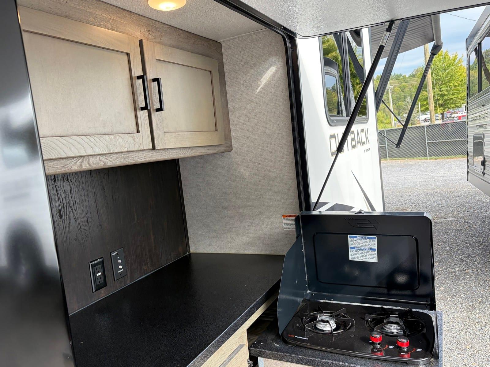 2021 Keystone 2021 Keystone Outback - thumbnail 37