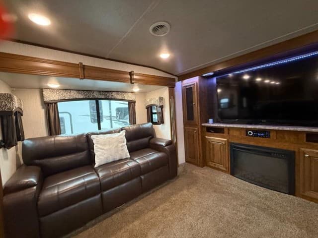 2019 Heartland 2019 Heartland Bighorn - thumbnail 20