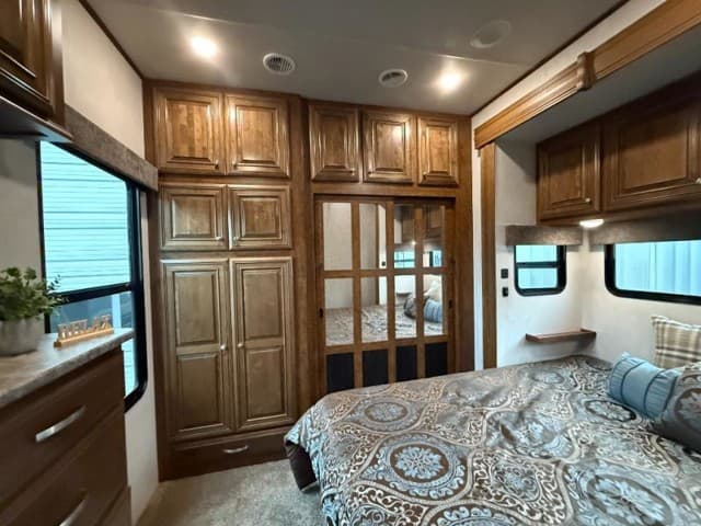 2019 Heartland 2019 Heartland Bighorn - thumbnail 32