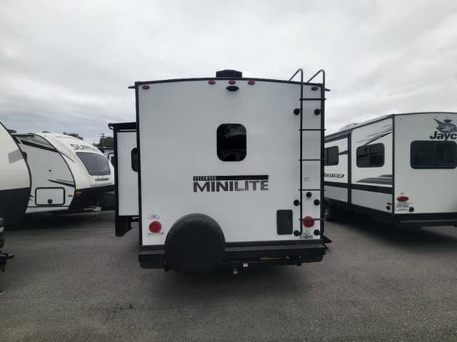 2023 Forest River 2023 Forest River Rockwood Mini Lite - thumbnail 4