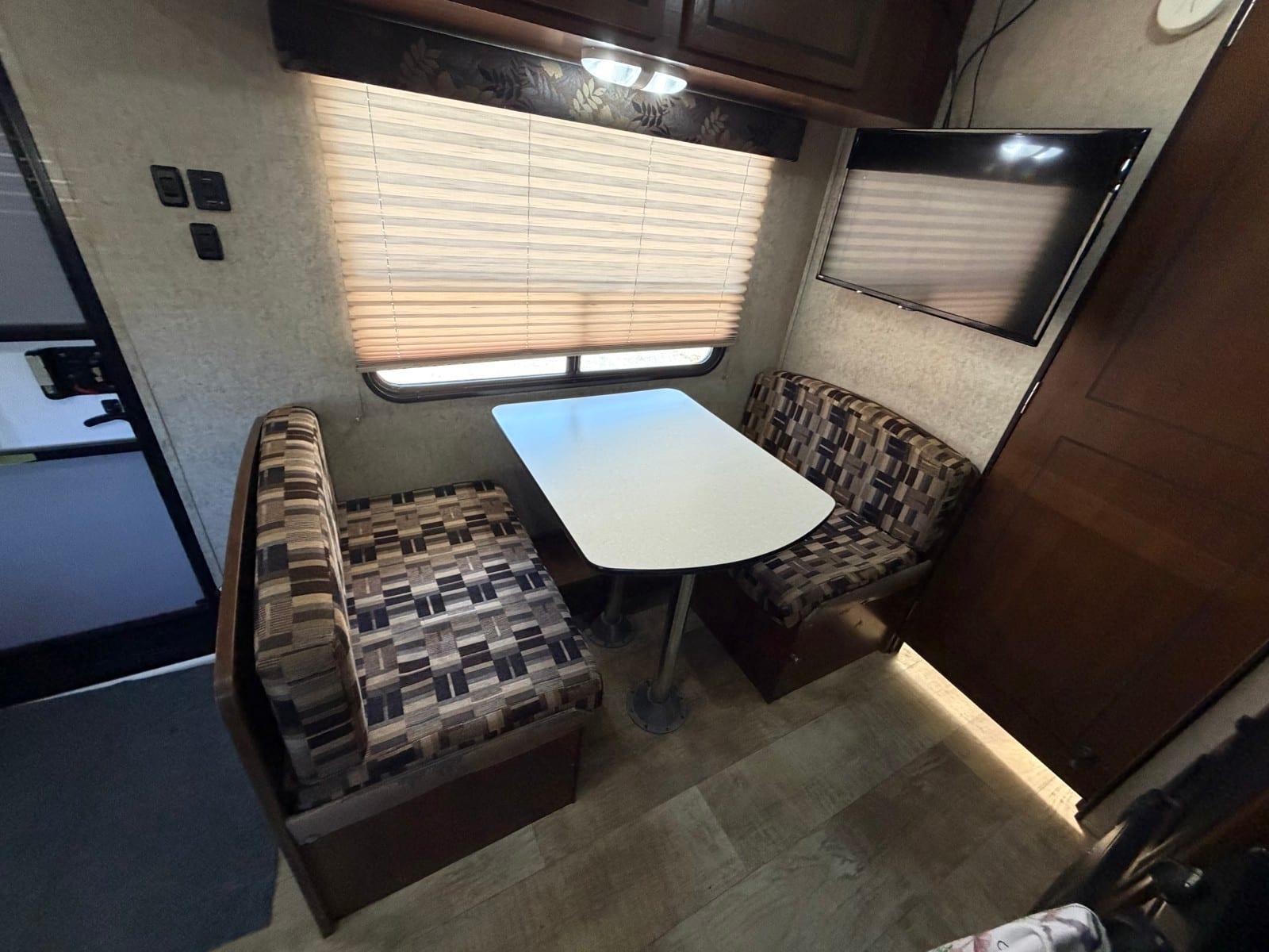 2016 Skyline 2016 Skyline Nomad - thumbnail 22