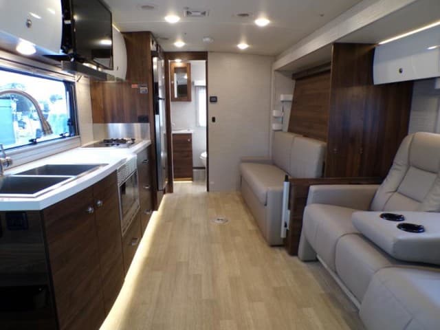 2024 Winnebago 2024 Winnebago View - thumbnail 16