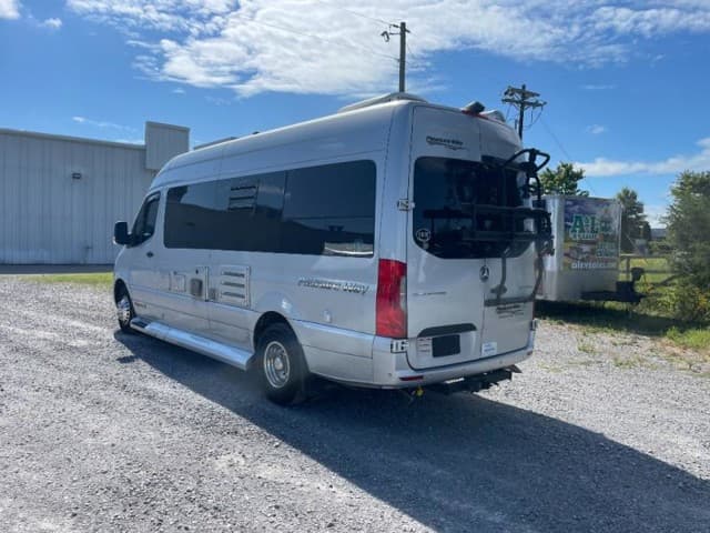 2020 Pleasure-Way 2020 Pleasure-Way Plateau - thumbnail 6