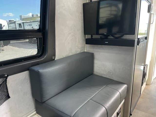 2020 Pleasure-Way 2020 Pleasure-Way Plateau - thumbnail 12