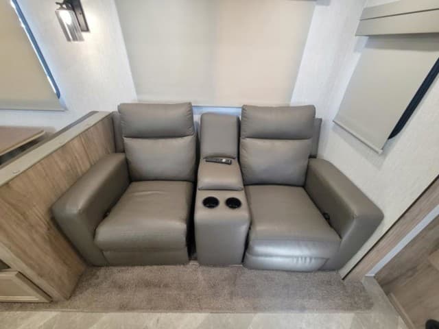 2023 Palomino 2023 Palomino SolAire - thumbnail 15