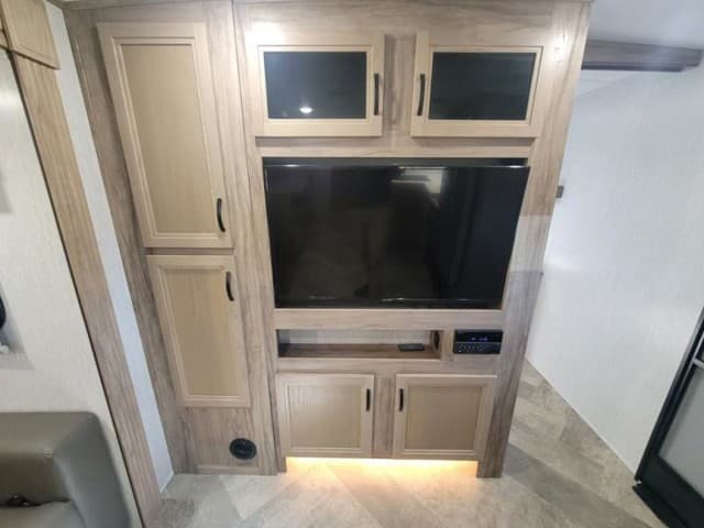 2023 Palomino 2023 Palomino SolAire - thumbnail 16