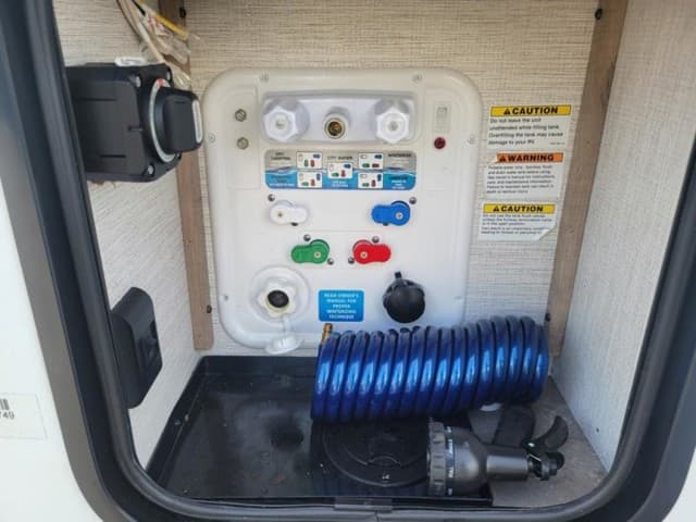 2023 Palomino 2023 Palomino SolAire - thumbnail 29