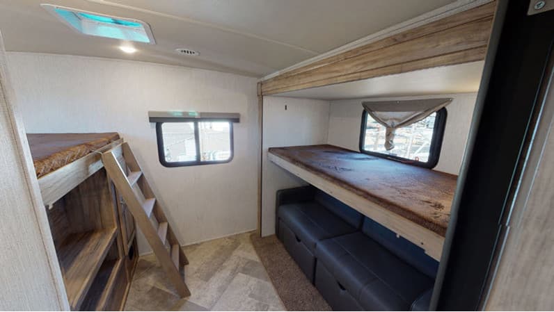 2023 Palomino 2023 Palomino SolAire - thumbnail 32