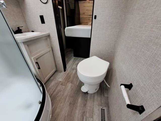 2023 Jayco 2023 Jayco Jay Feather - thumbnail 11