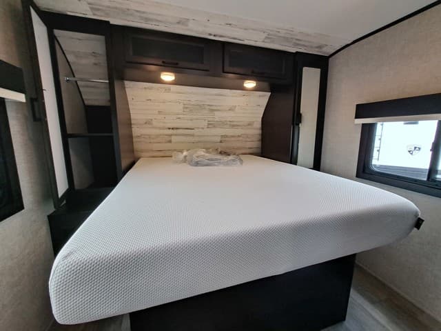 2023 Jayco 2023 Jayco Jay Feather - thumbnail 14