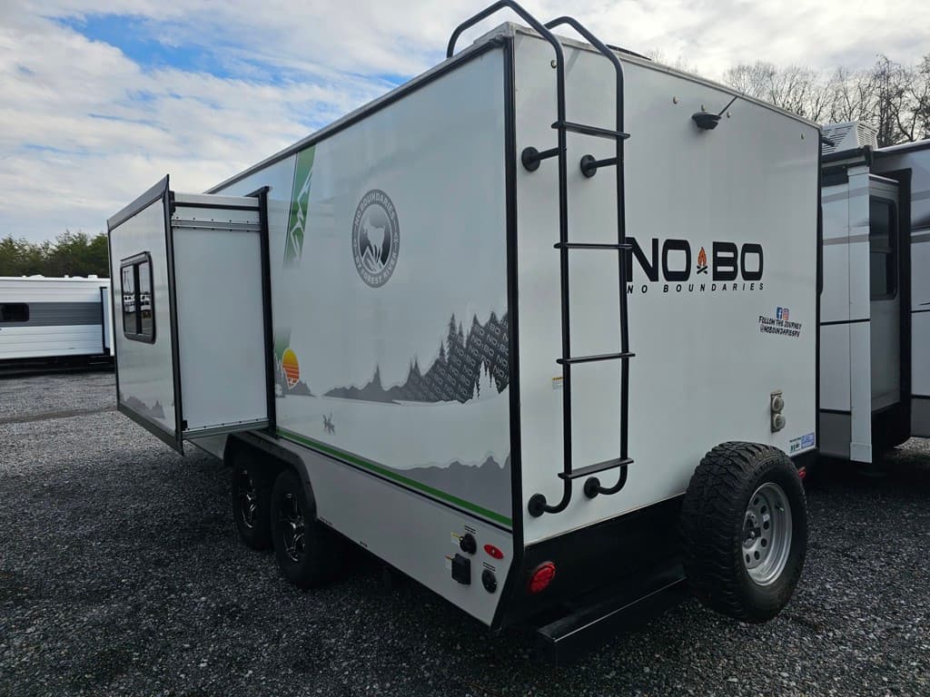 2022 Forest River 2022 Forest River No Boundaries - thumbnail 6