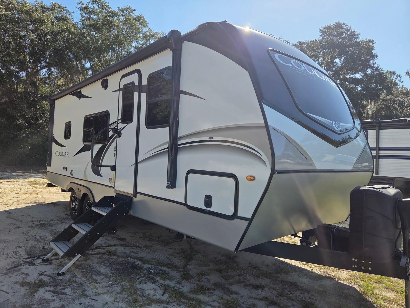 2022 Keystone Cougar 22MLS