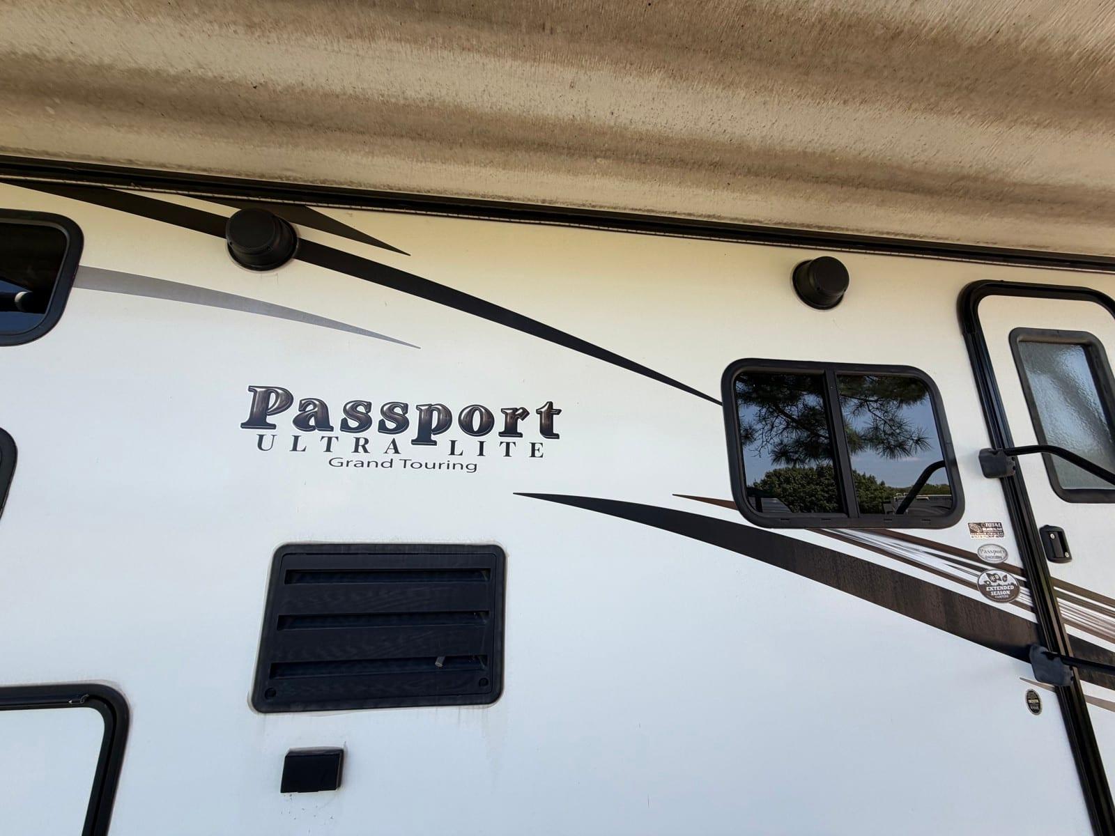 2017 Keystone 2017 Keystone Passport Grand Touring - thumbnail 12