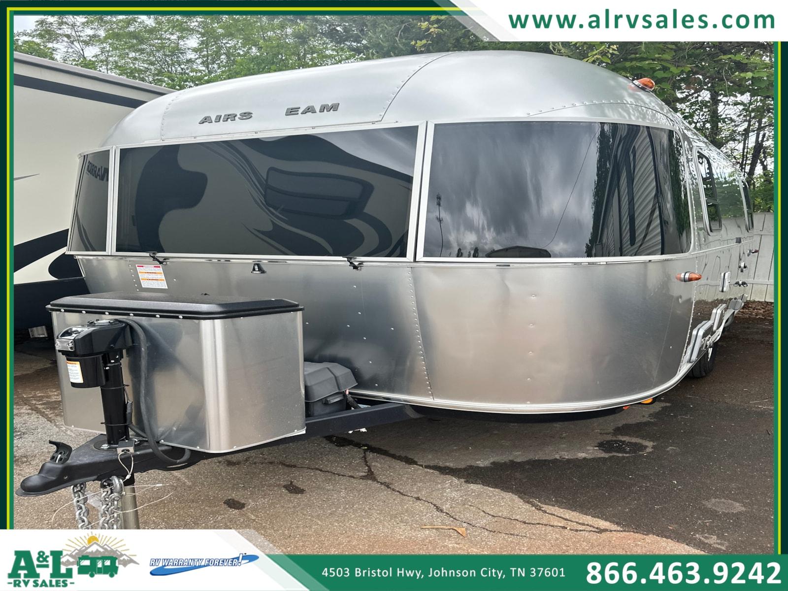 2024 Airstream Bambi 19CB