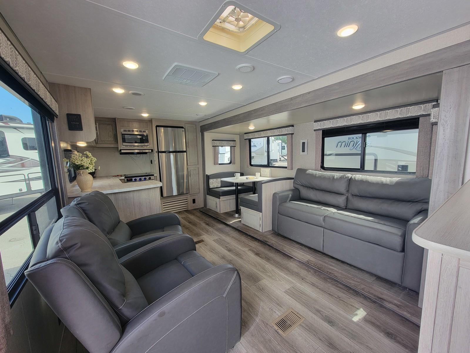 2023 Coachmen 2023 Coachmen Catalina Legacy - thumbnail 12