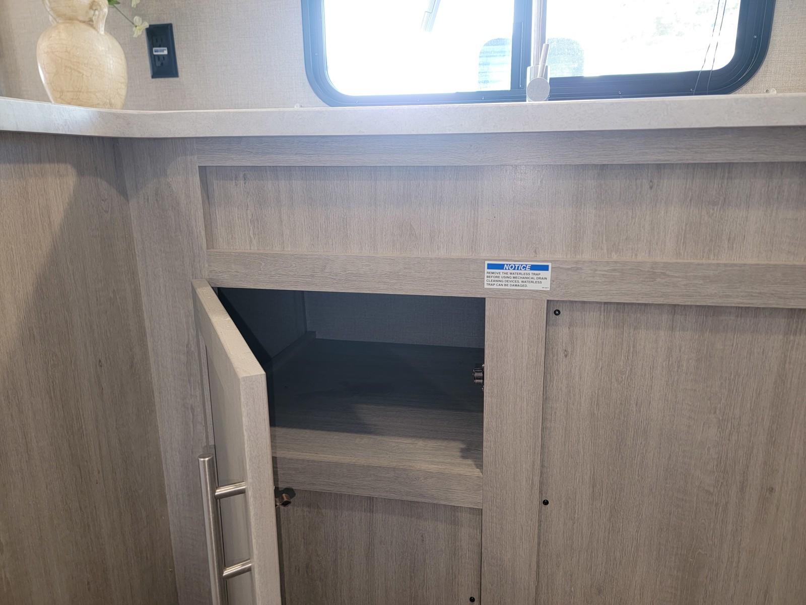 2023 Coachmen 2023 Coachmen Catalina Legacy - thumbnail 26