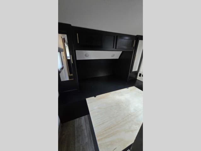 2022 Forest River 2022 Forest River Cherokee Grey Wolf - thumbnail 15