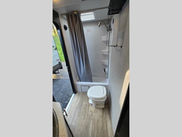 2022 Forest River 2022 Forest River Cherokee Grey Wolf - thumbnail 19