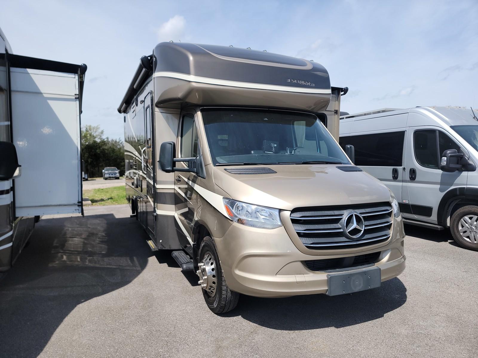 2021 Dynamax Isata 3 24FW