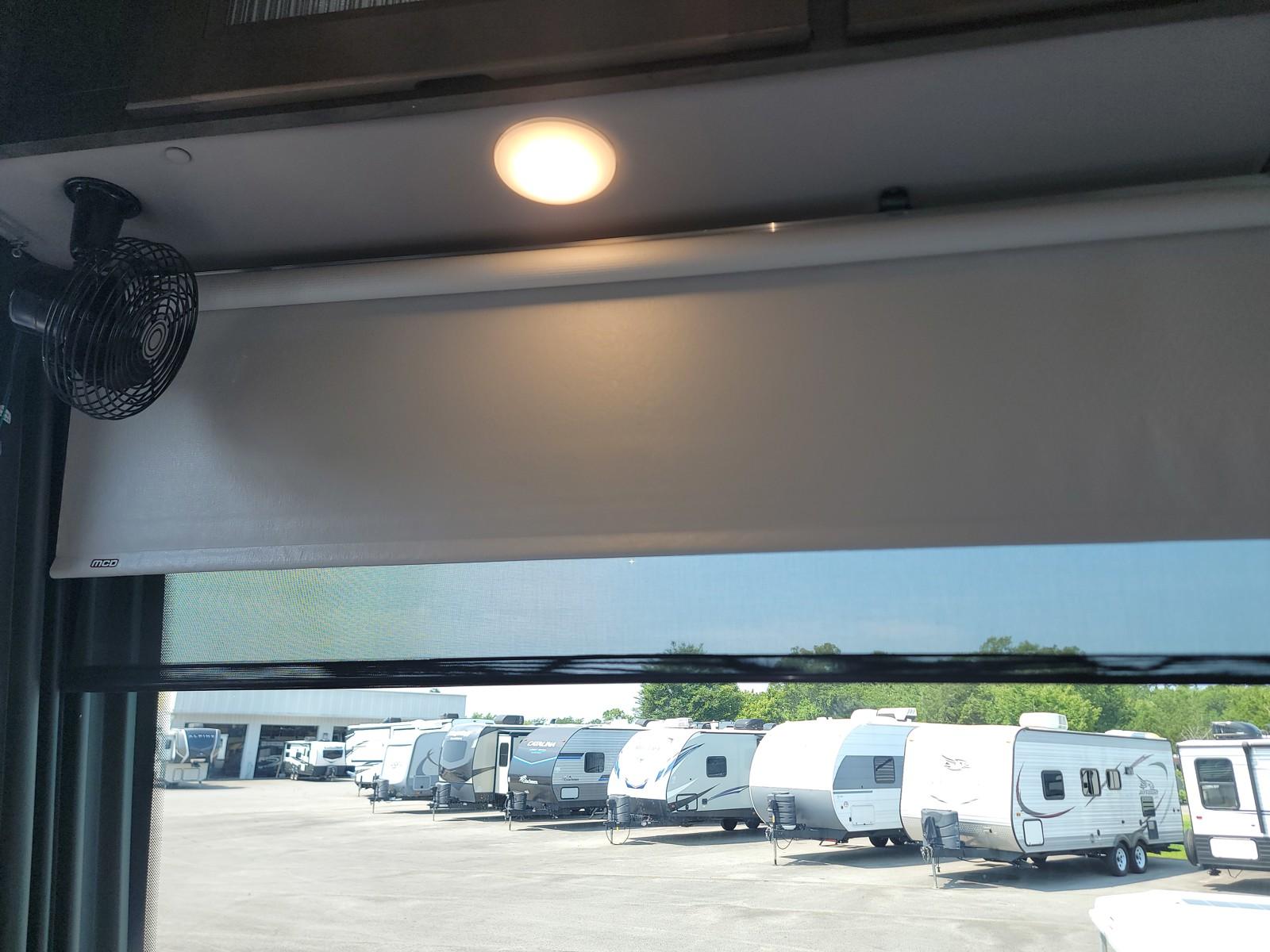 2023 Coachmen 2023 Coachmen Encore - thumbnail 16