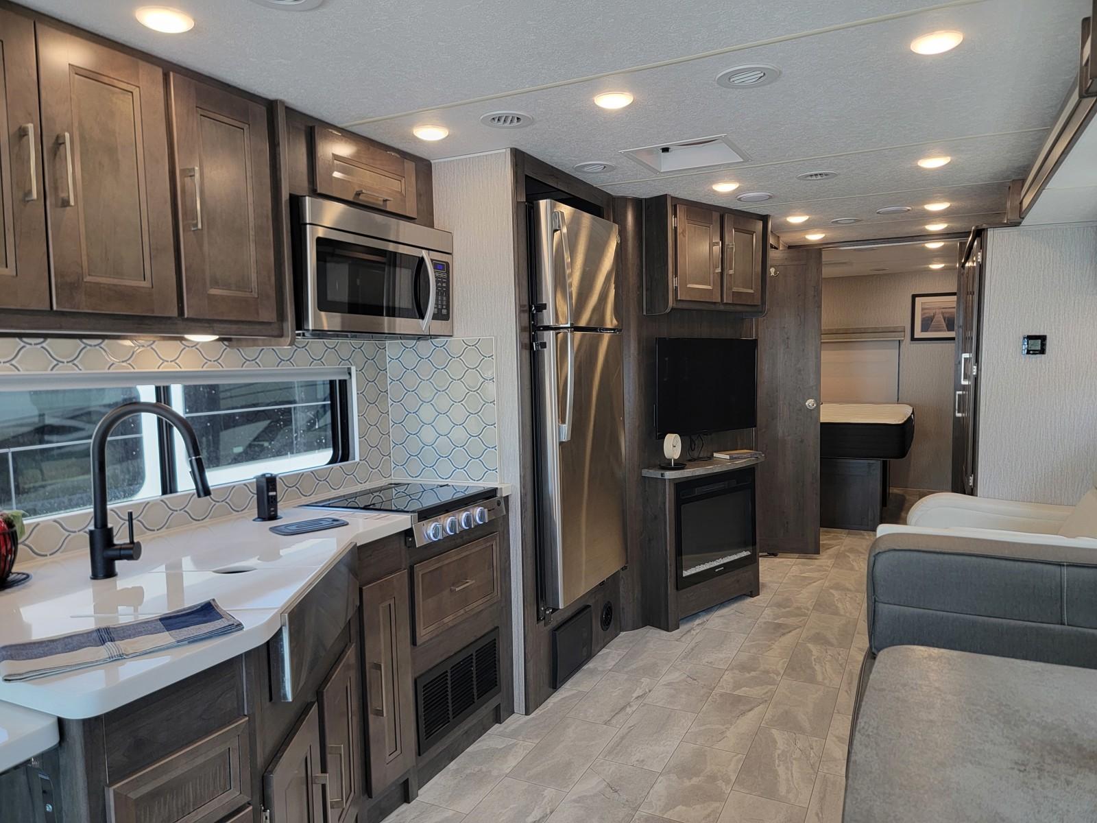 2023 Coachmen 2023 Coachmen Encore - thumbnail 20