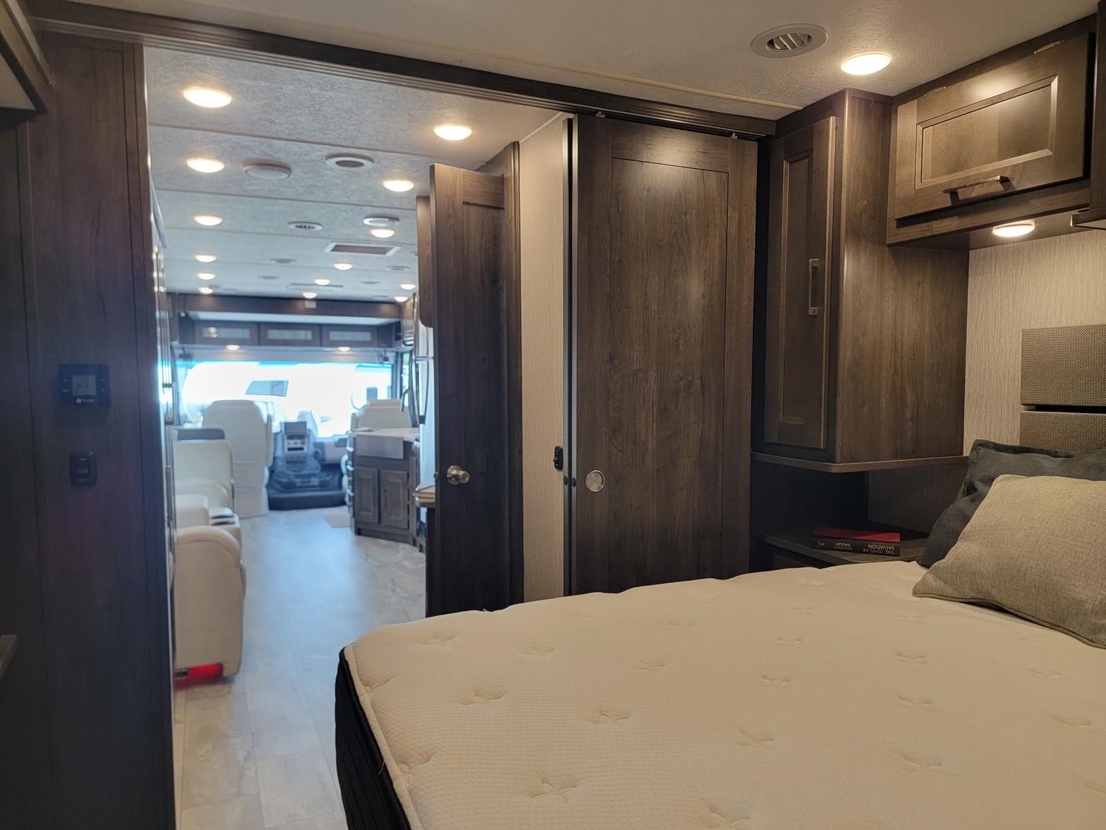 2023 Coachmen 2023 Coachmen Encore - thumbnail 21