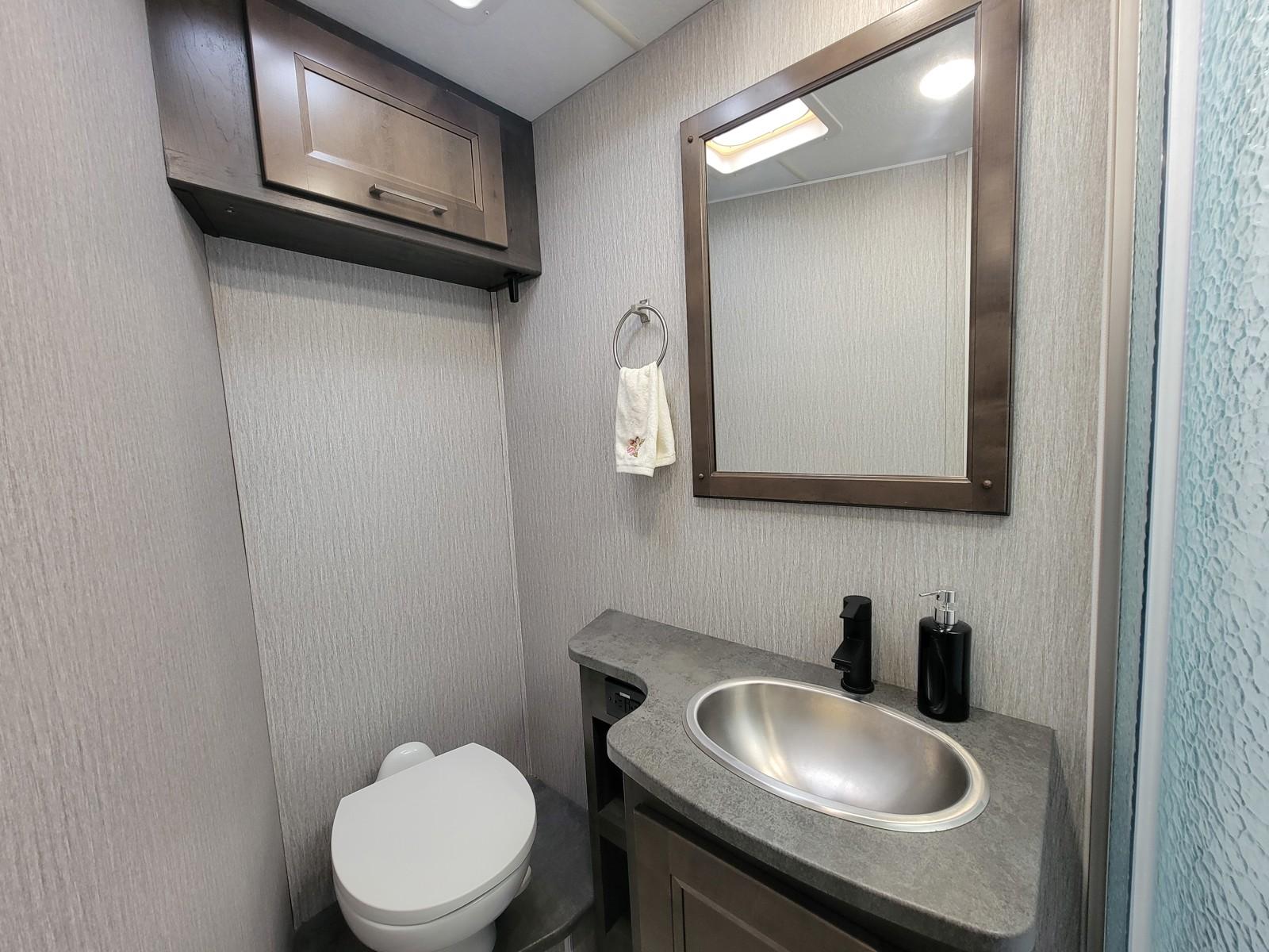 2023 Coachmen 2023 Coachmen Encore - thumbnail 41