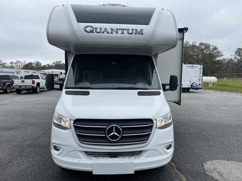 2023 Thor Motor Coach 2023 Thor Motor Coach Quantum - thumbnail 5