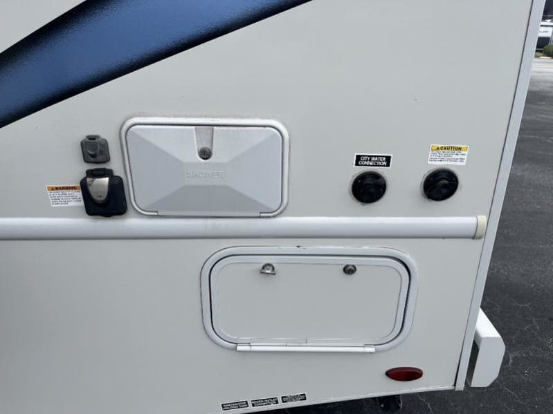 2023 Thor Motor Coach 2023 Thor Motor Coach Quantum - thumbnail 21