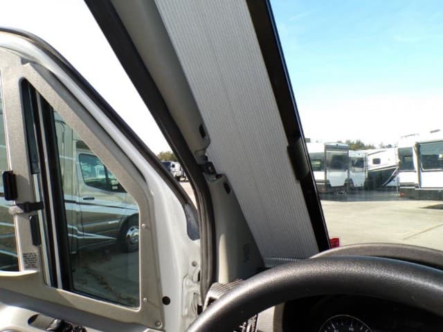 2015 Itasca 2015 Itasca Navion - thumbnail 12