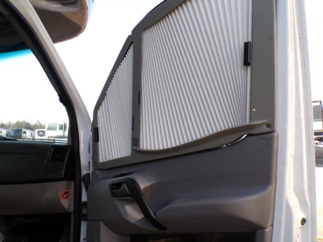 2015 Itasca 2015 Itasca Navion - thumbnail 15