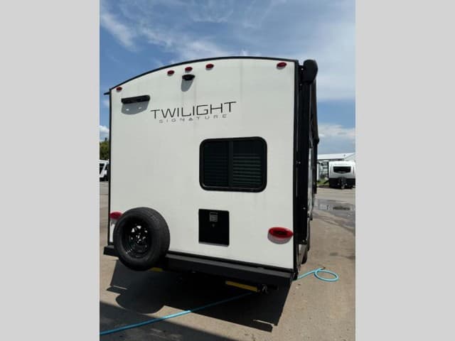 2024 Cruiser RV 2024 Cruiser RV Twilight Signature - thumbnail 7