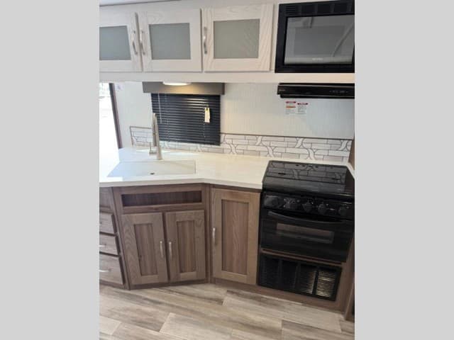 2024 Cruiser RV 2024 Cruiser RV Twilight Signature - thumbnail 17