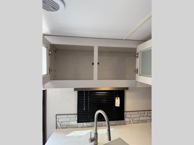 2024 Cruiser RV 2024 Cruiser RV Twilight Signature - thumbnail 21