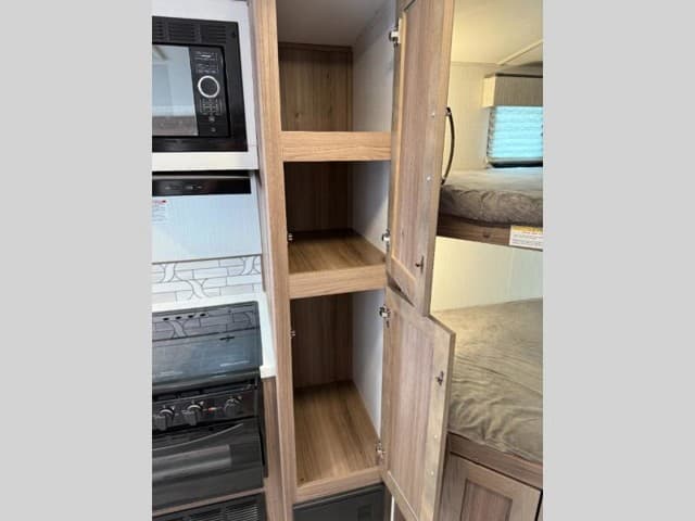 2024 Cruiser RV 2024 Cruiser RV Twilight Signature - thumbnail 23