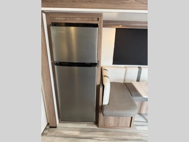 2024 Cruiser RV 2024 Cruiser RV Twilight Signature - thumbnail 27