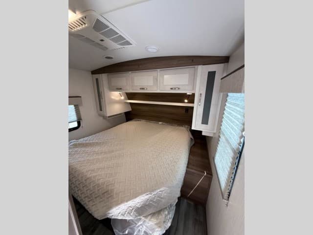 2024 Cruiser RV 2024 Cruiser RV Twilight Signature - thumbnail 31
