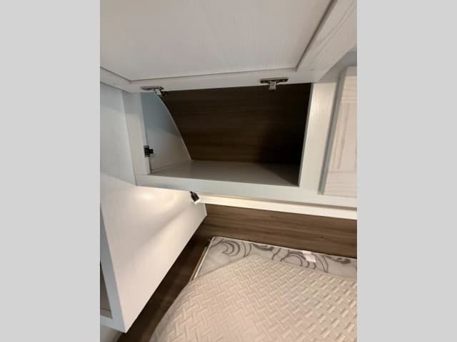 2024 Cruiser RV 2024 Cruiser RV Twilight Signature - thumbnail 34