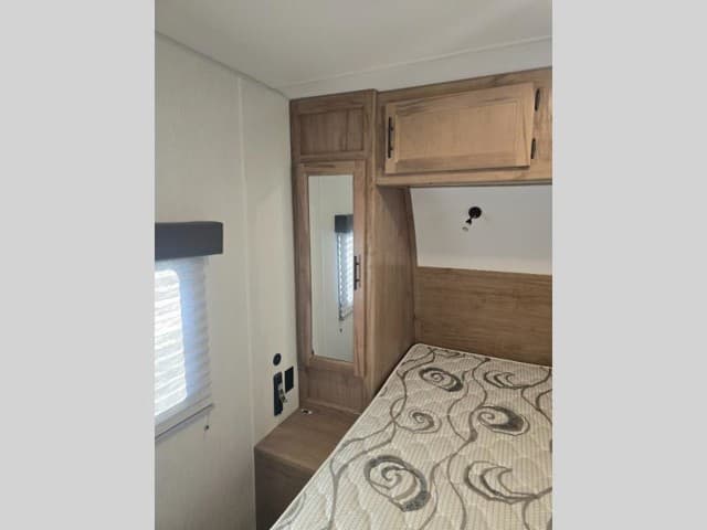 2024 Forest River 2024 Forest River Cherokee Grey Wolf Black Label - thumbnail 32