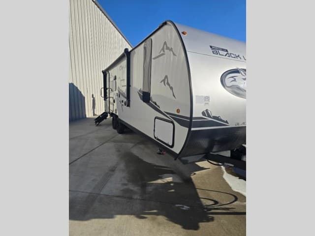 2024 Forest River 2024 Forest River Cherokee Grey Wolf Black Label - thumbnail 38