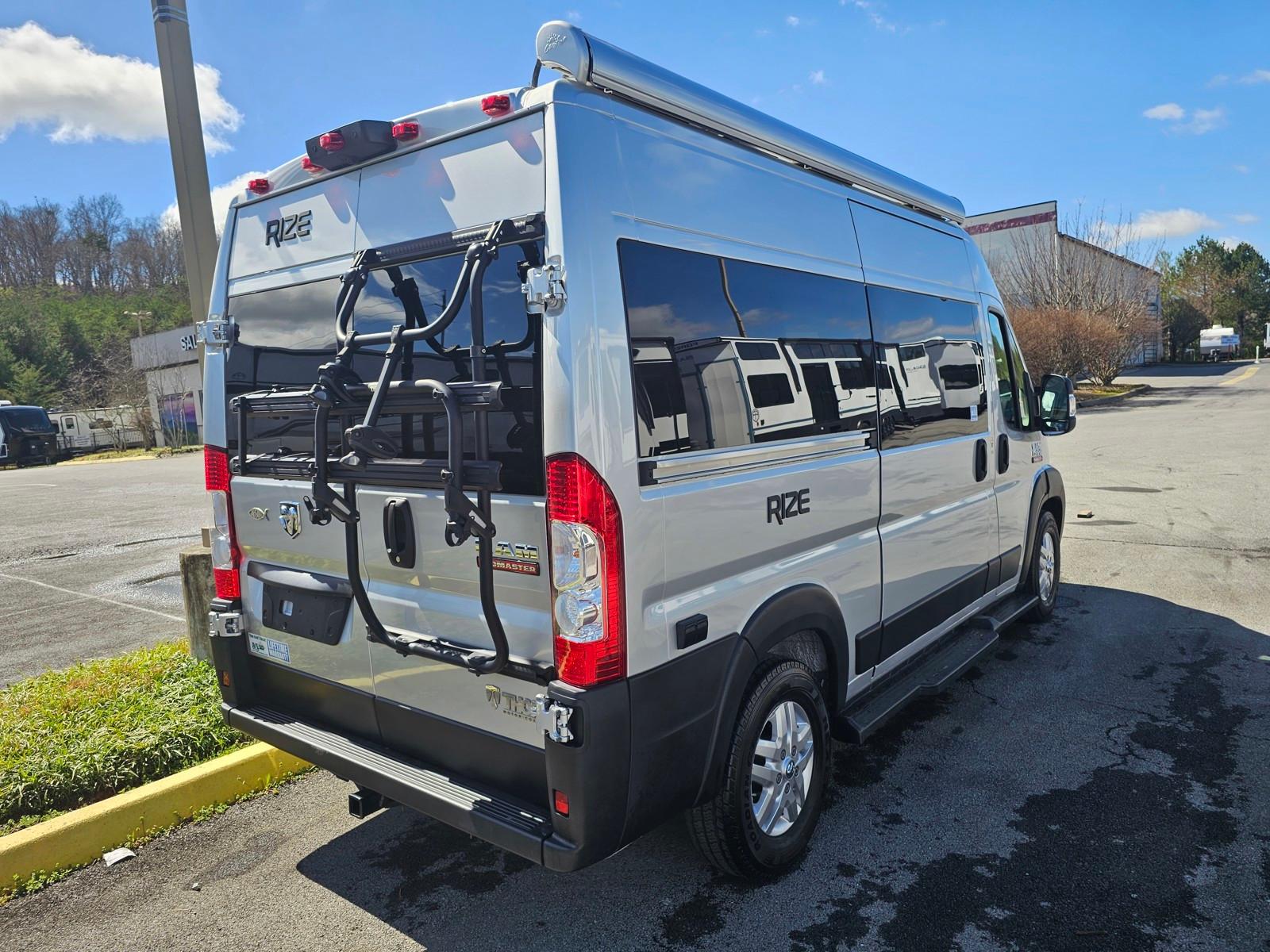 2022 Thor Motor Coach 2022 Thor Motor Coach Rize - thumbnail 5