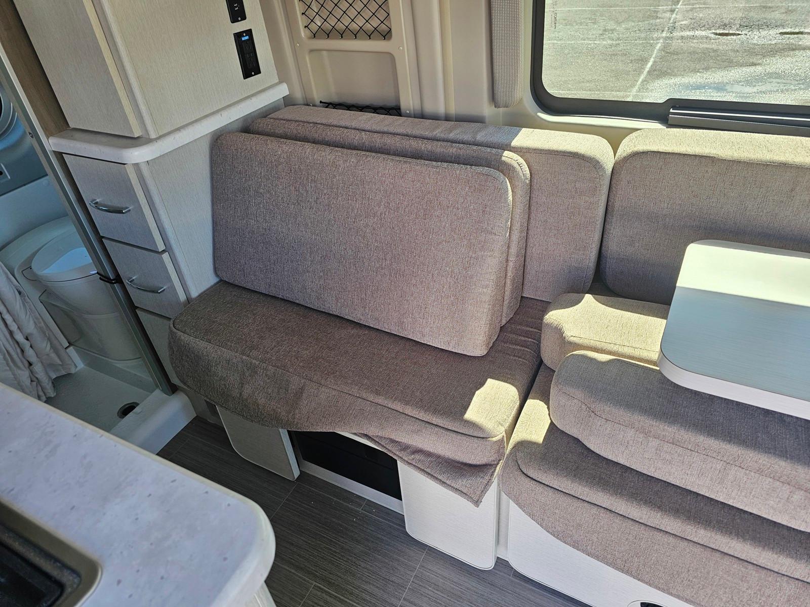 2022 Thor Motor Coach 2022 Thor Motor Coach Rize - thumbnail 12