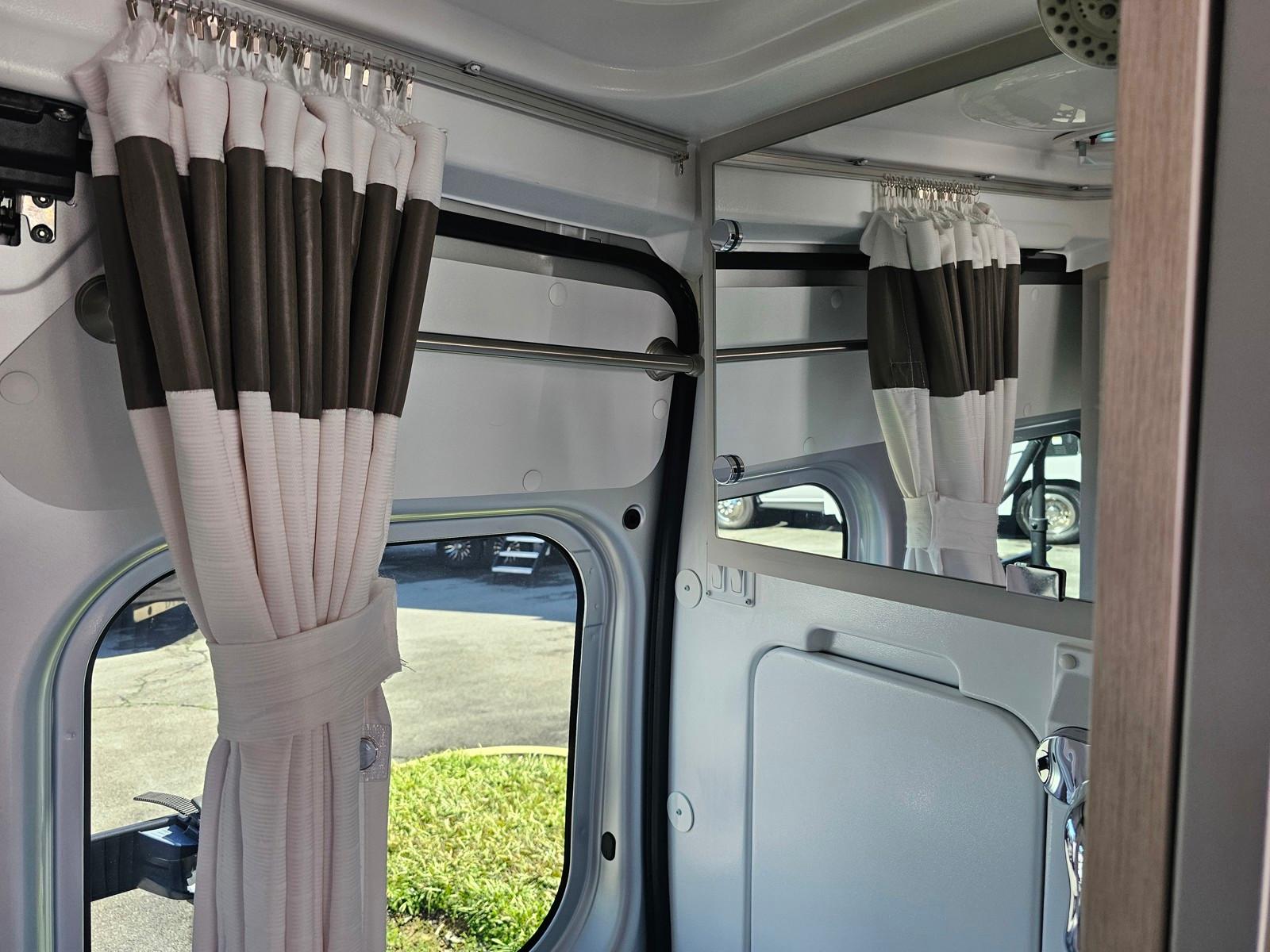 2022 Thor Motor Coach 2022 Thor Motor Coach Rize - thumbnail 18