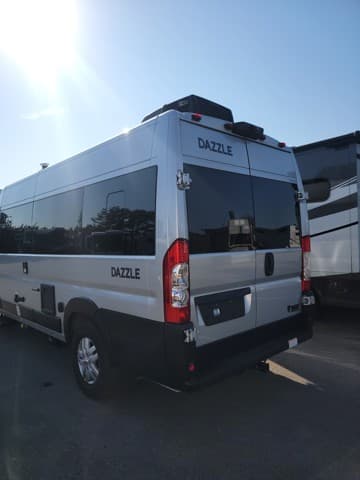 2023 Thor Motor Coach 2023 Thor Motor Coach Dazzle - thumbnail 5