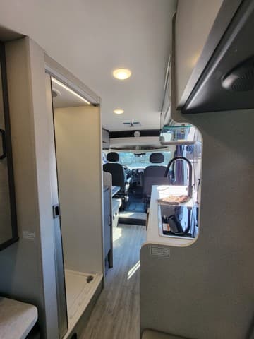 2023 Thor Motor Coach 2023 Thor Motor Coach Dazzle - thumbnail 15