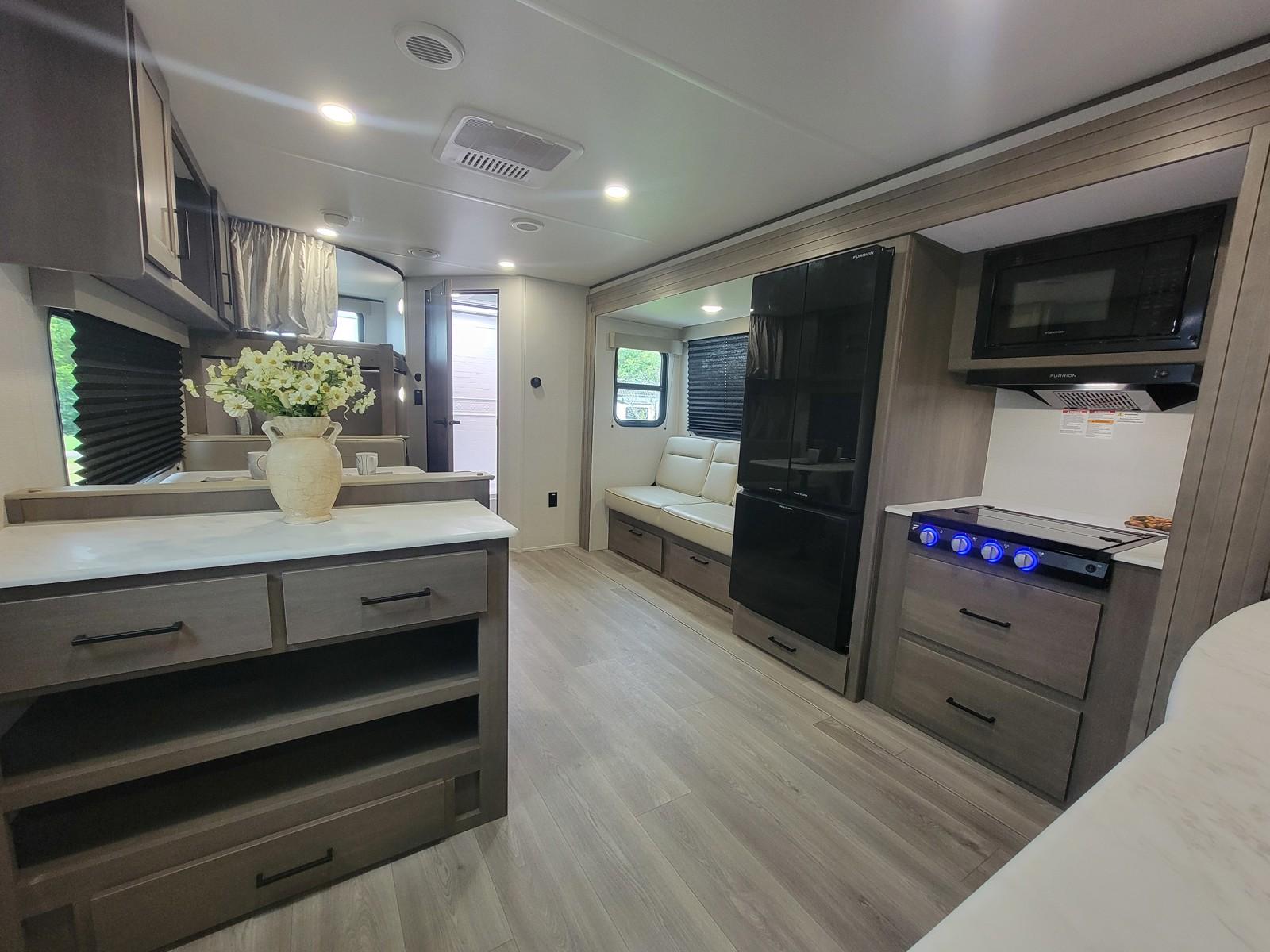 2025 Grand Design 2025 Grand Design Transcend Xplor - thumbnail 15