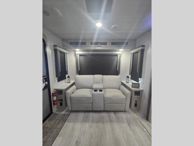 2024 East to West 2024 East to West Alta - thumbnail 7